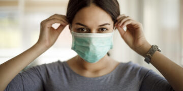 Prorogato l’obbligo di mascherine nelle strutture sanitarie fino al 30 aprile 2023
